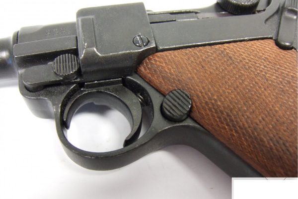 PISTOLA ALEMANA LUGER P08