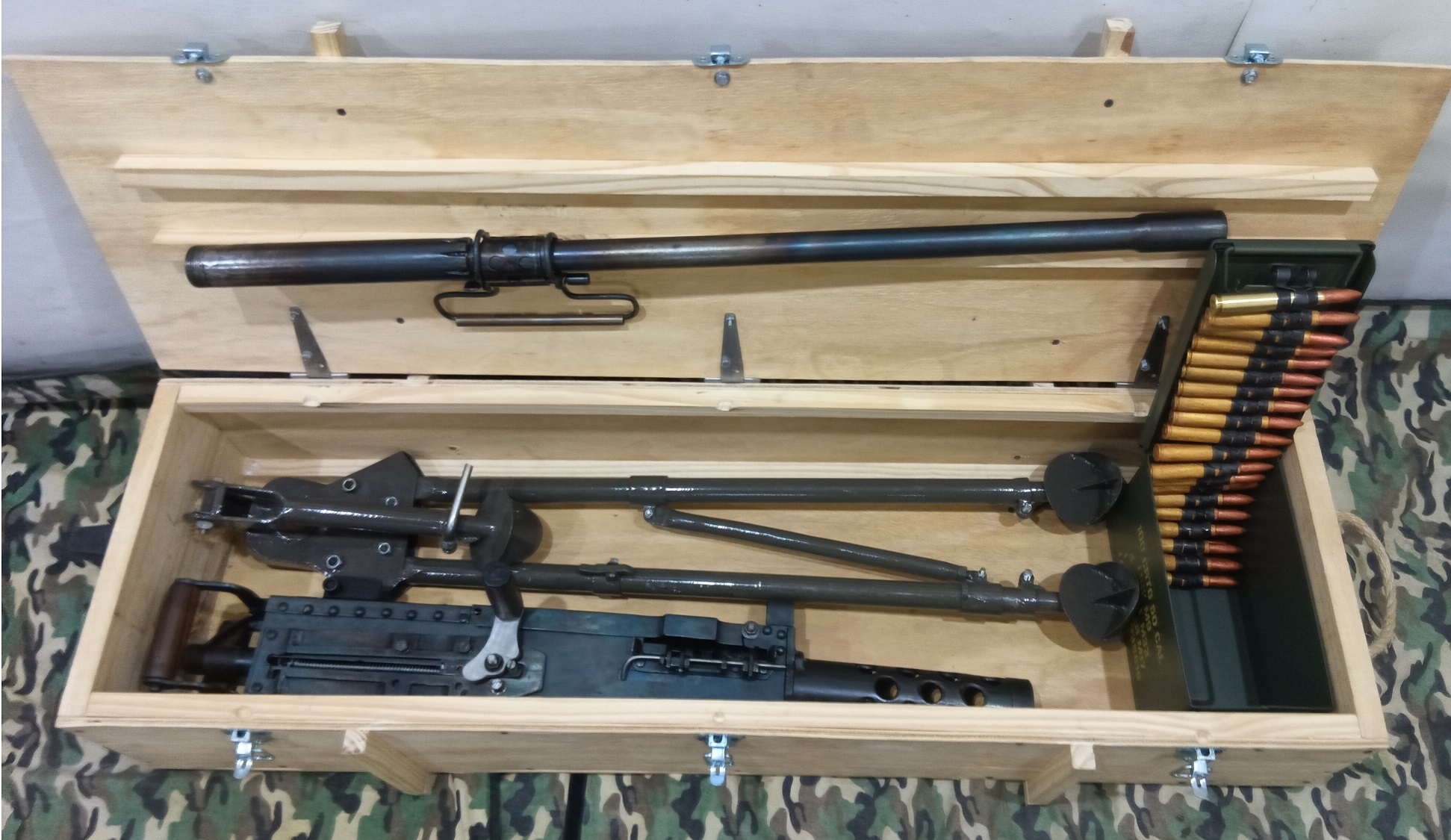 AMETRALLADORA PESADA BROWNING M2HB (en cajon)